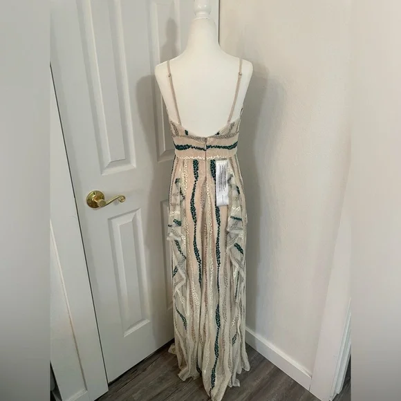 BCBGMAXAZRIA NWT Lilian Dress Sz 6 Ivory, silver, gold, teal Prom, Formal - Picture 5 of 16